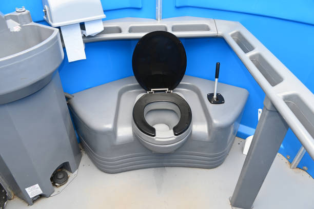 Best Sanitation services for porta potties  in Palmetto Estates, FL